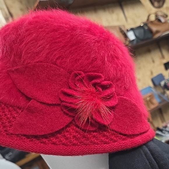 Vintage Women's 1920's Inspired Cloche Hat- Red - Picture 2 of 3